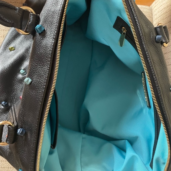 ✨Tehra&B large rainbow knotted black satchel ✨ great condition! - Picture 4 of 6